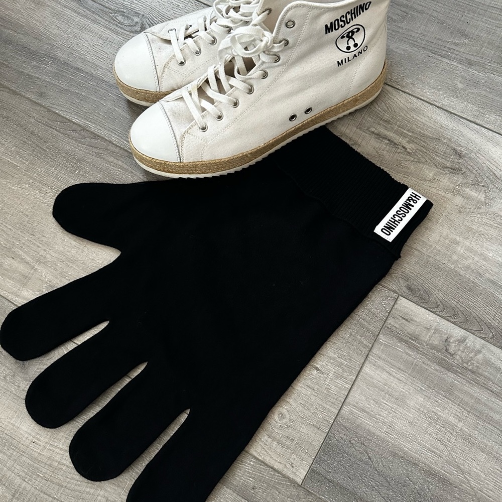 H&M Moschino Collab
